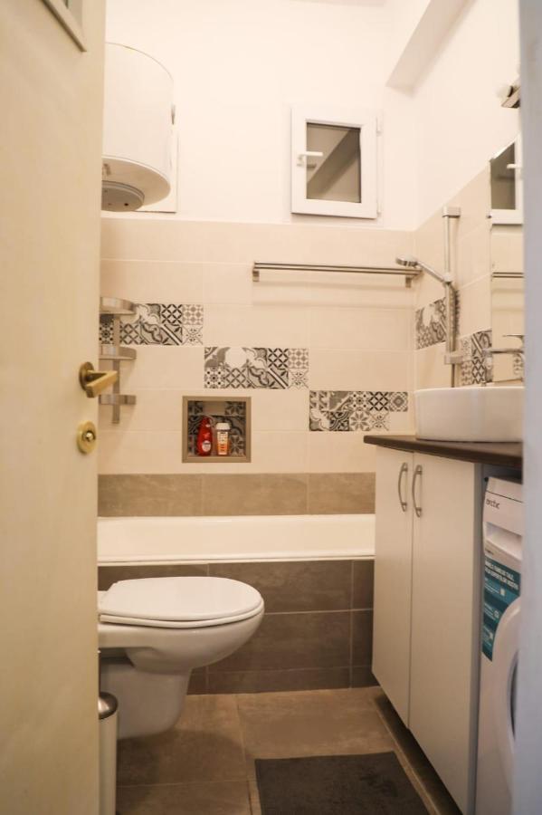 Ultracentral Cozy Apartment Near Old Town ブカレスト エクステリア 写真